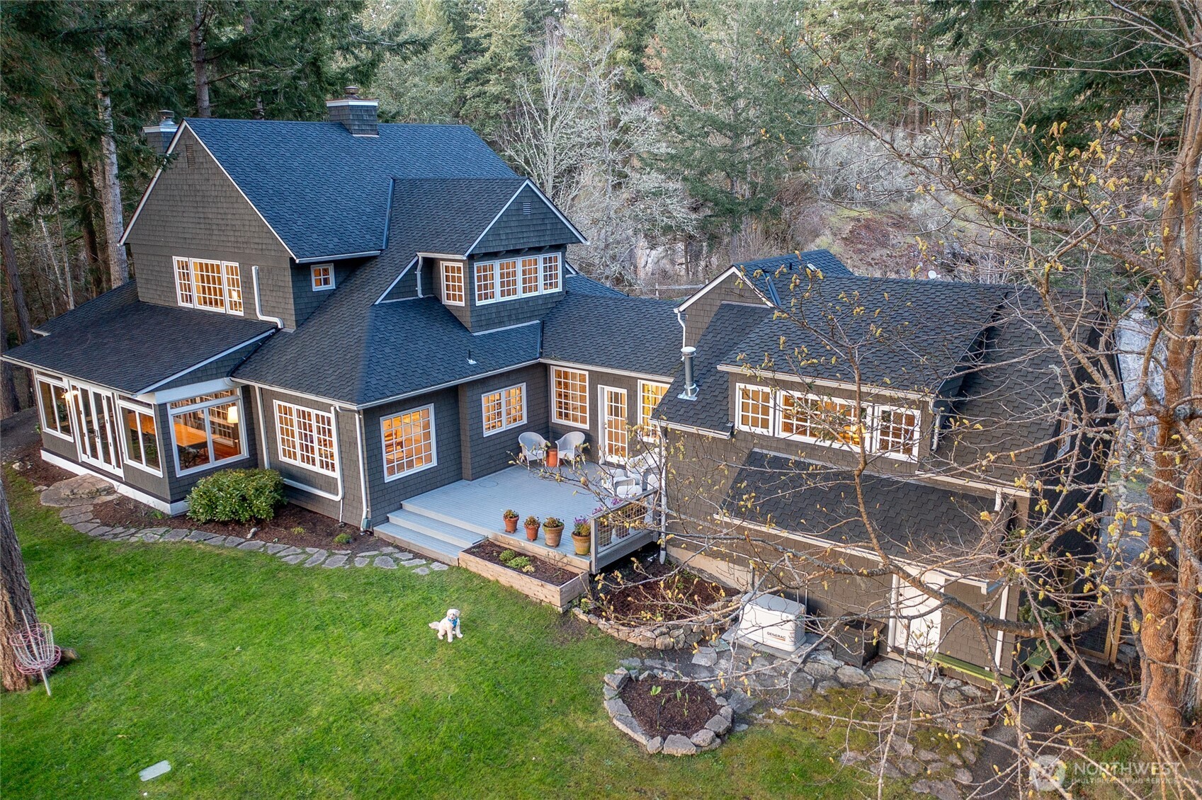 main property photo 33