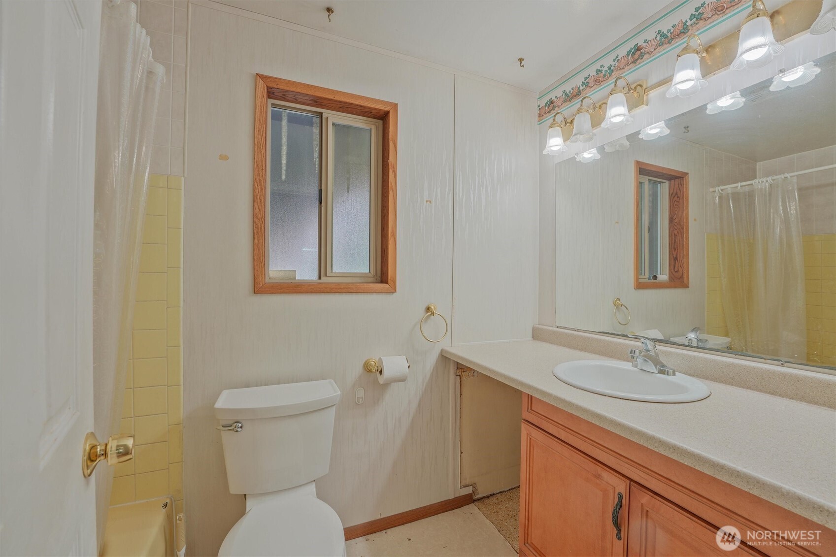 property viewer photo 12