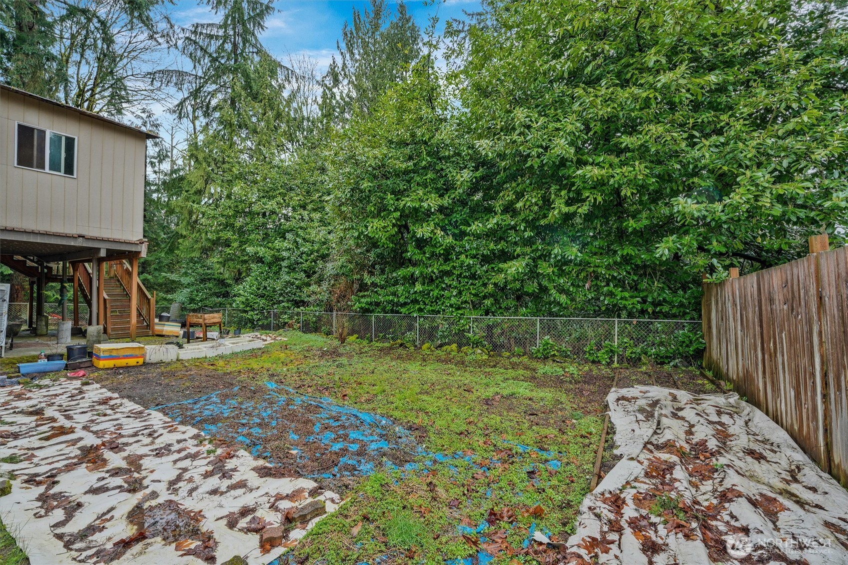 property viewer photo 25