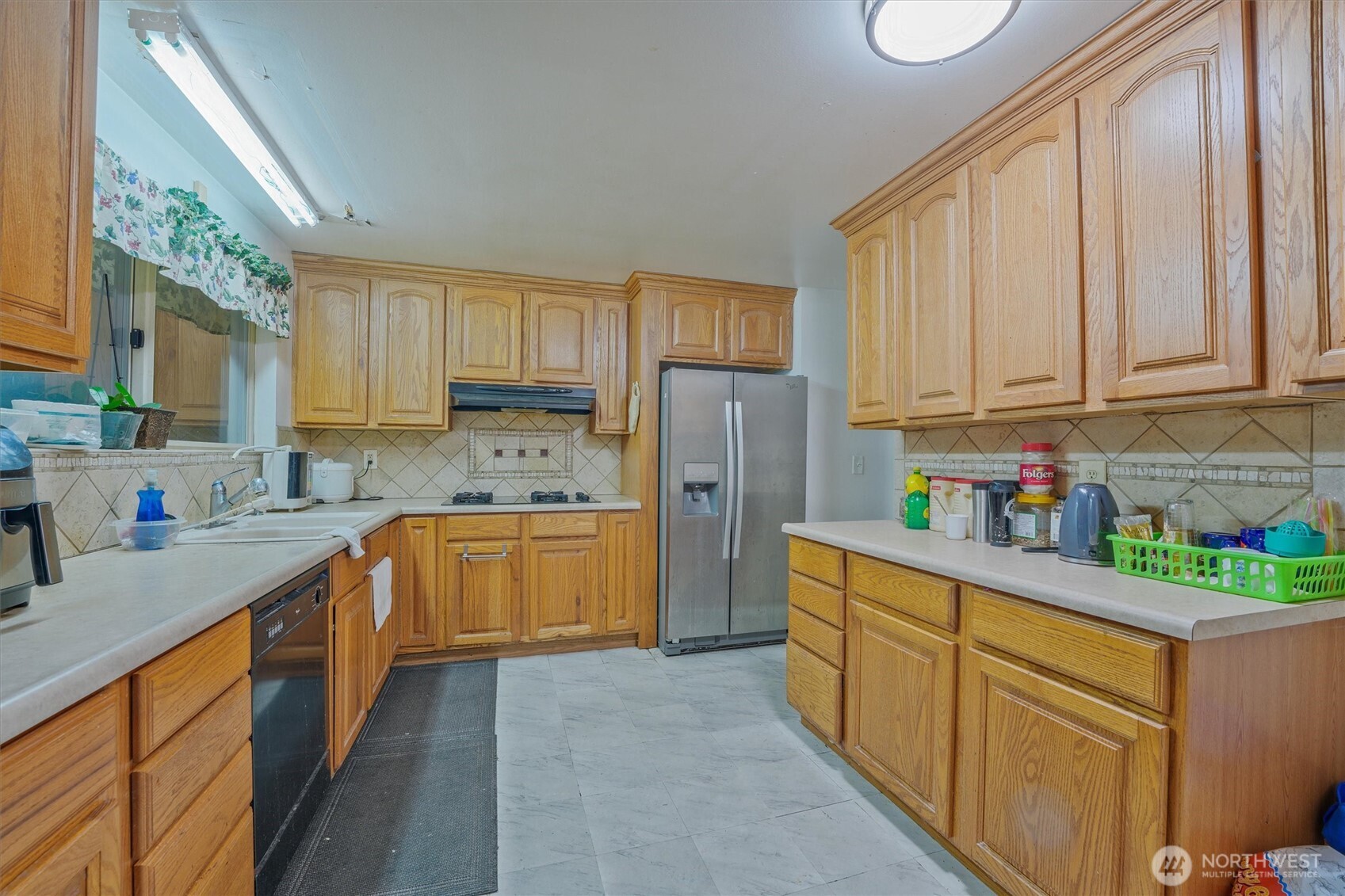 property viewer photo 3