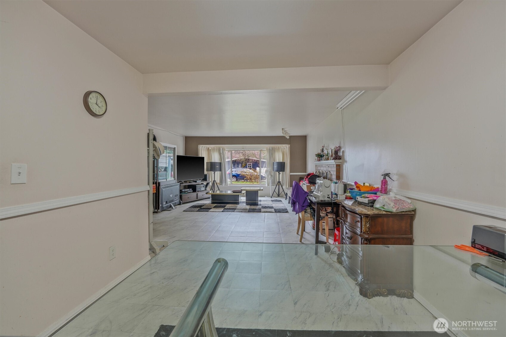 property viewer photo 8