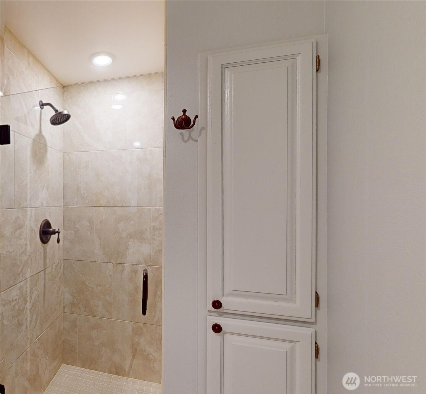 property viewer photo 11