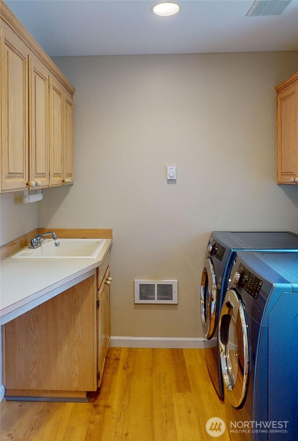property viewer photo 14