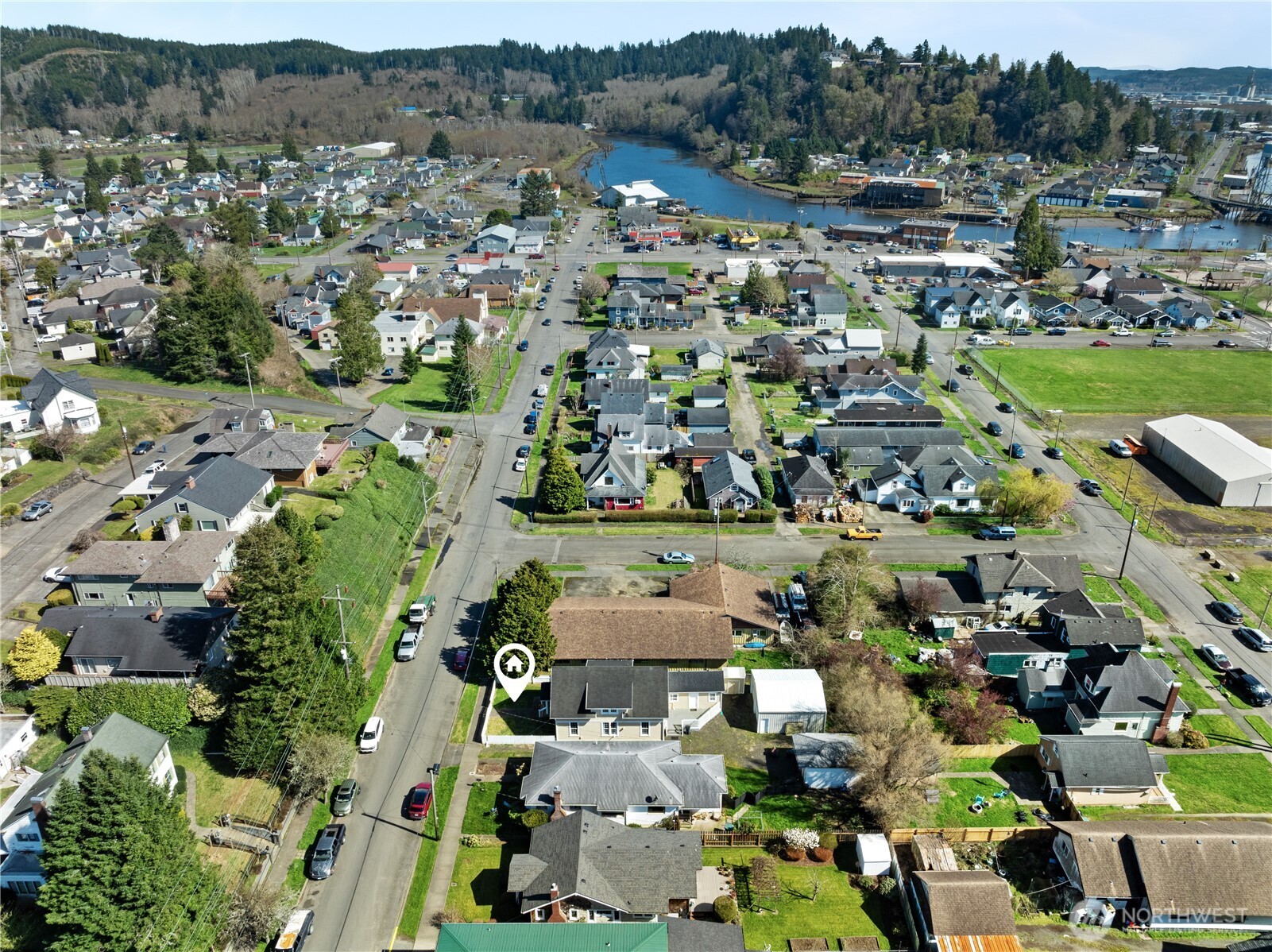main property photo 35