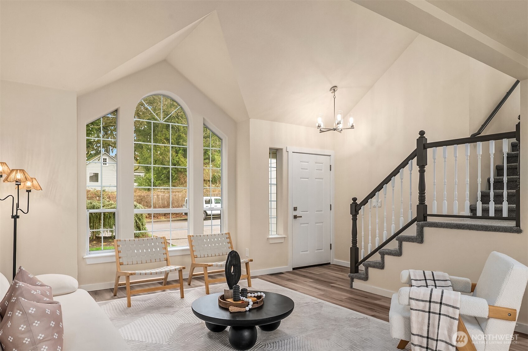 property viewer photo 1