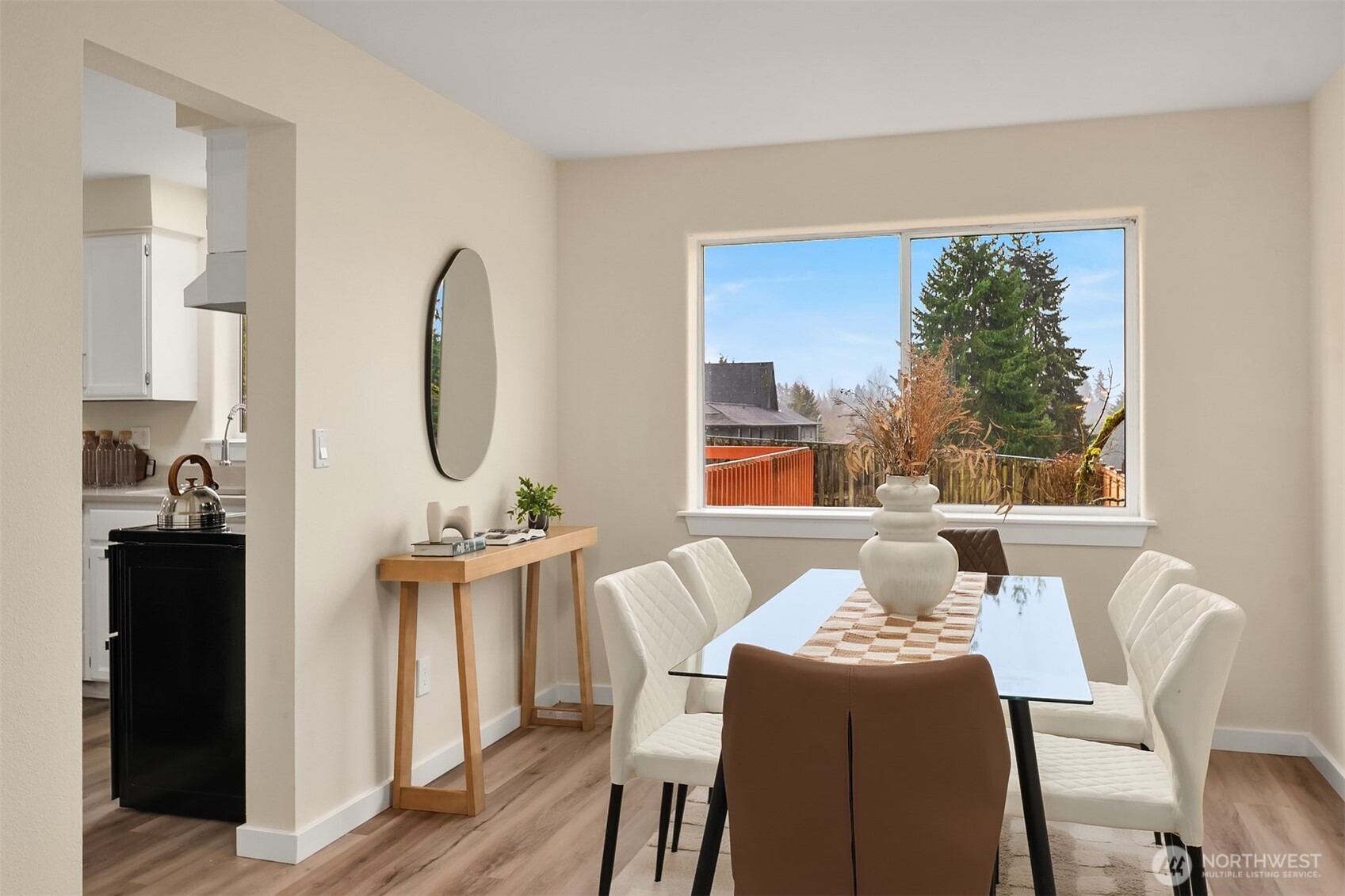 property viewer photo 4