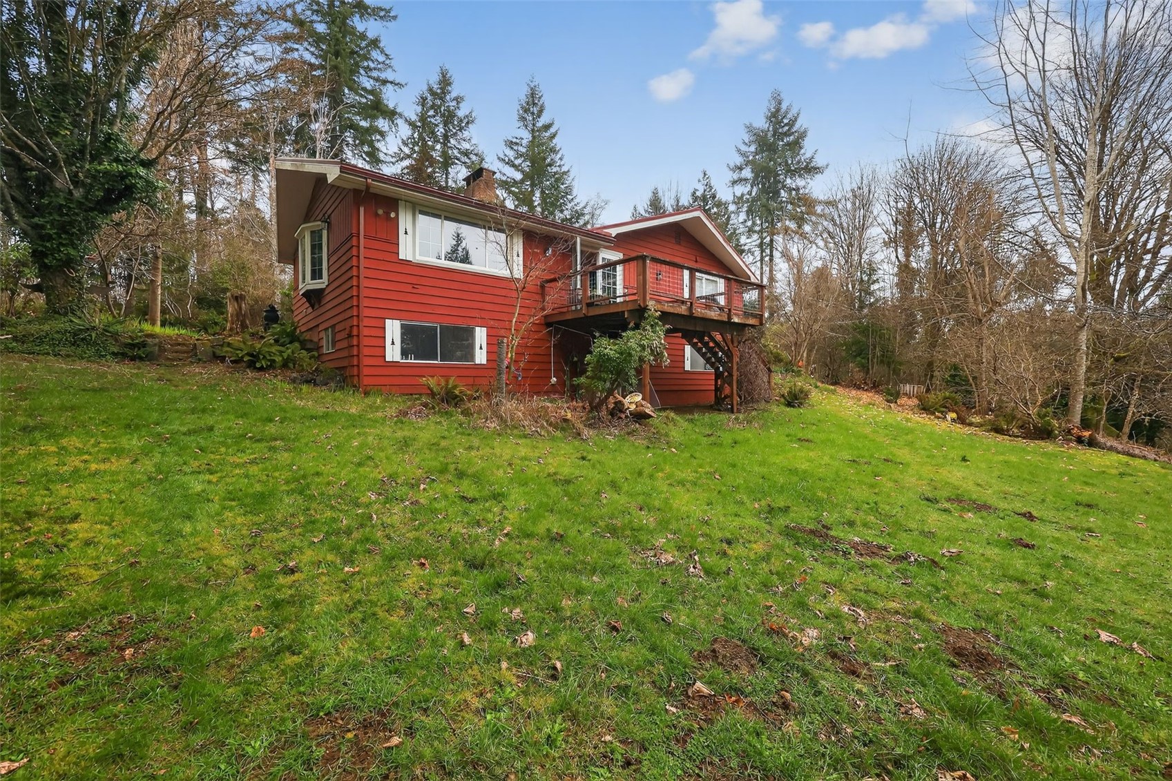 main property photo 23