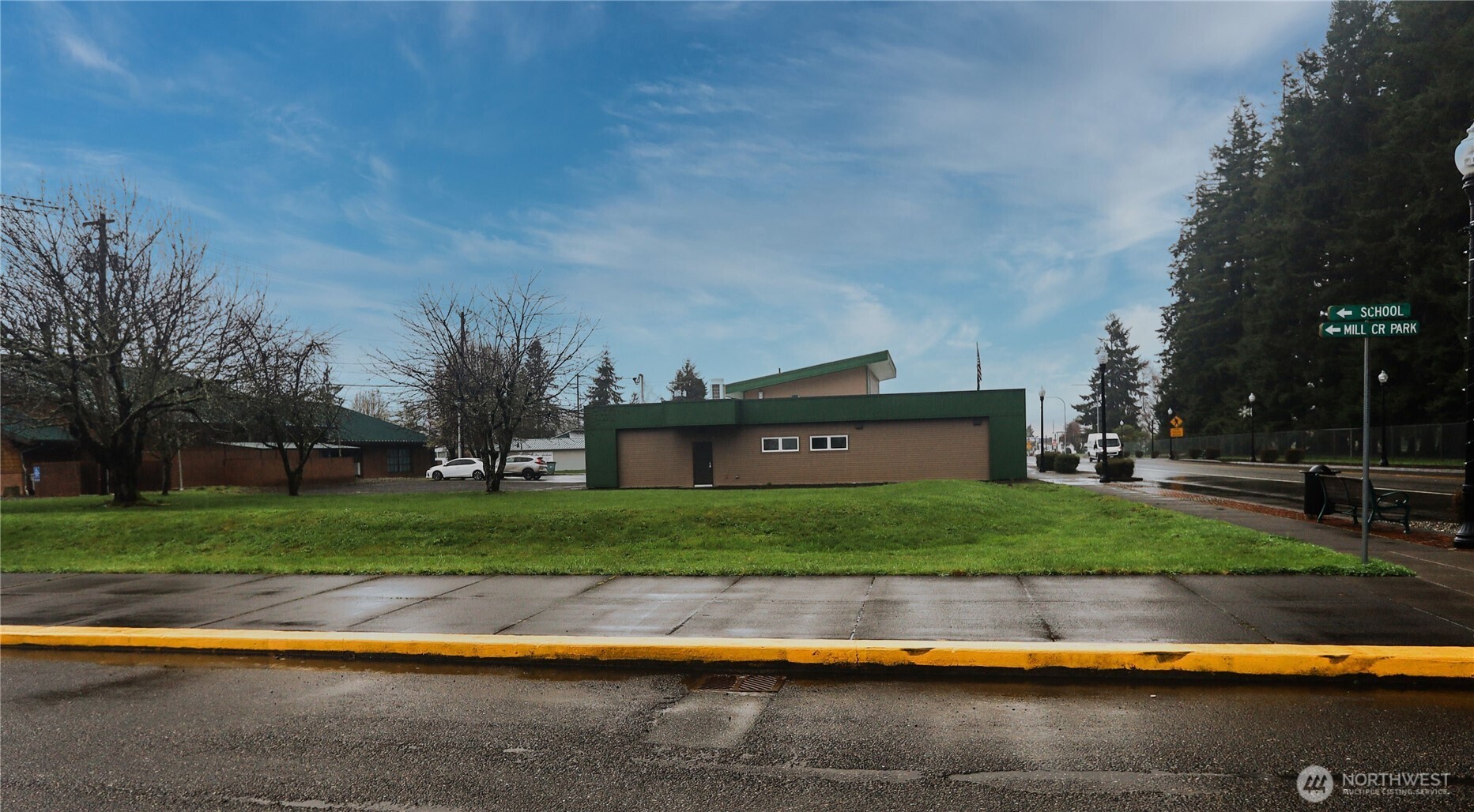 main property photo 5