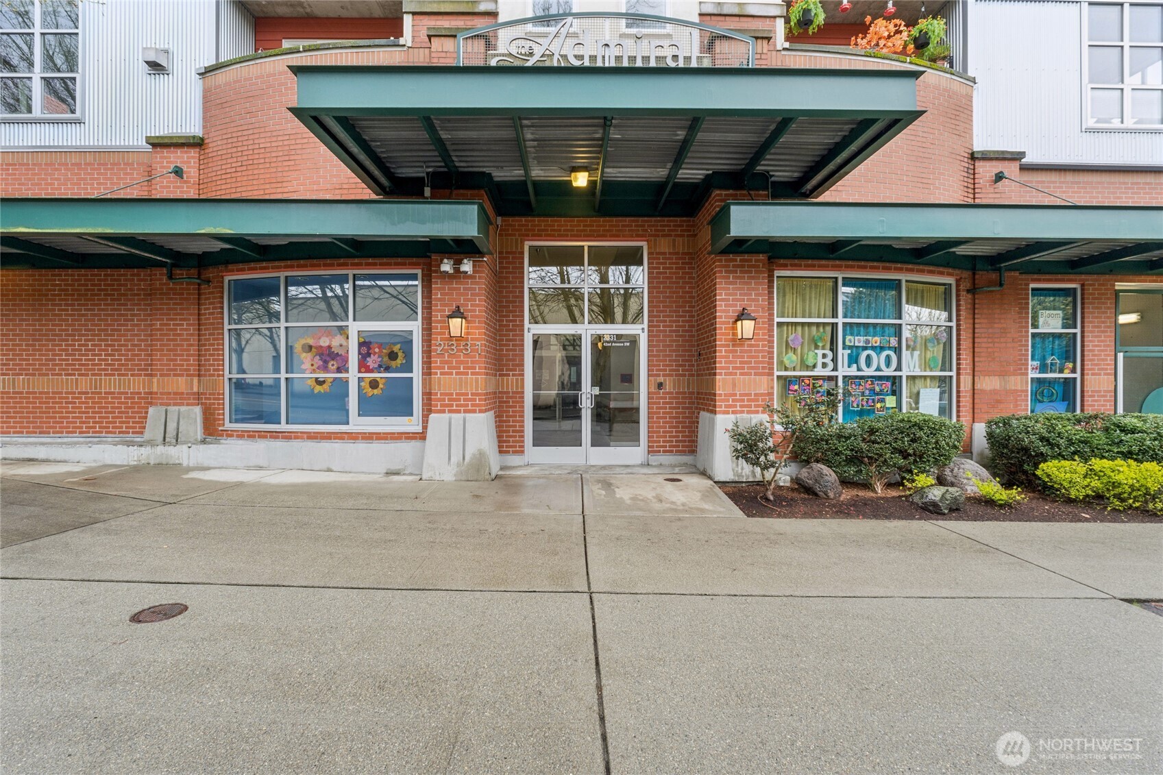 main property photo 2