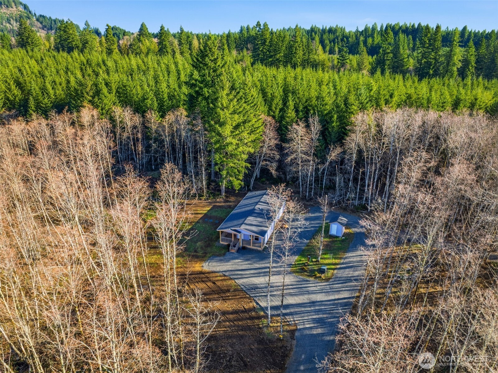 main property photo 24