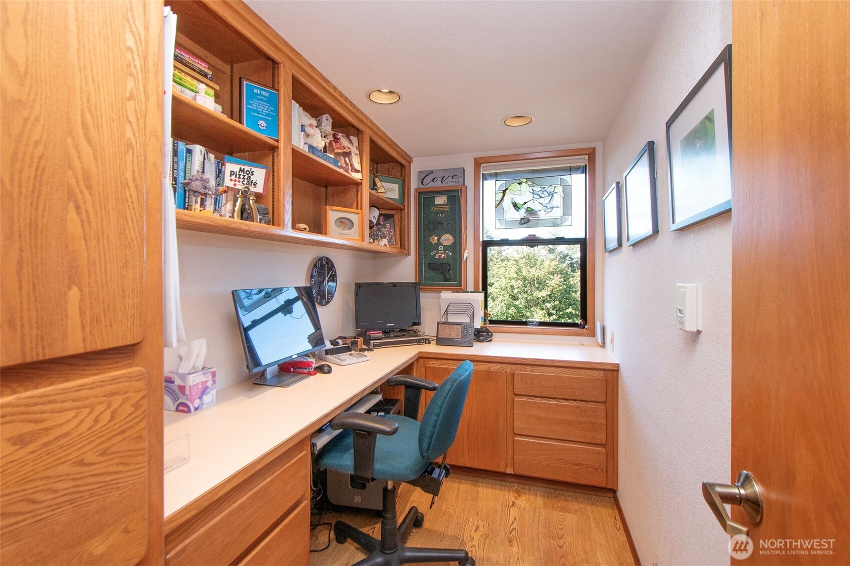 main property photo 16