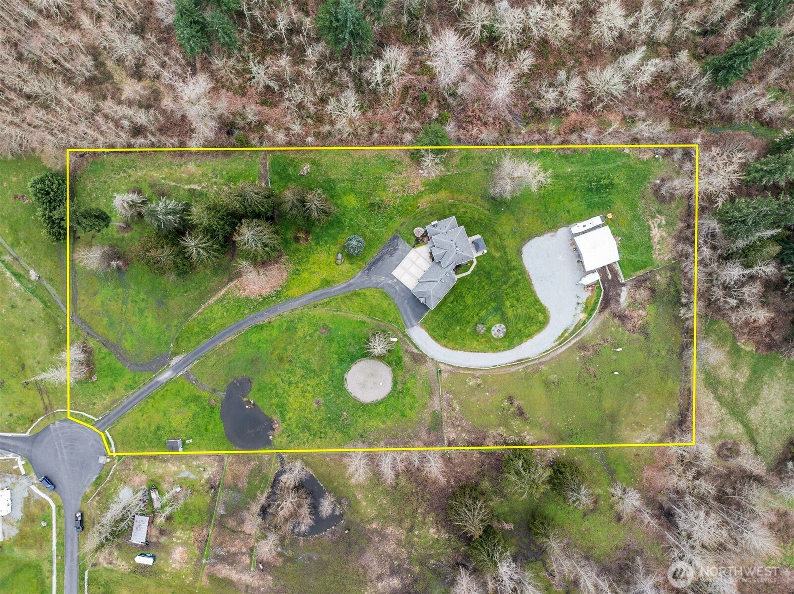 main property photo 32