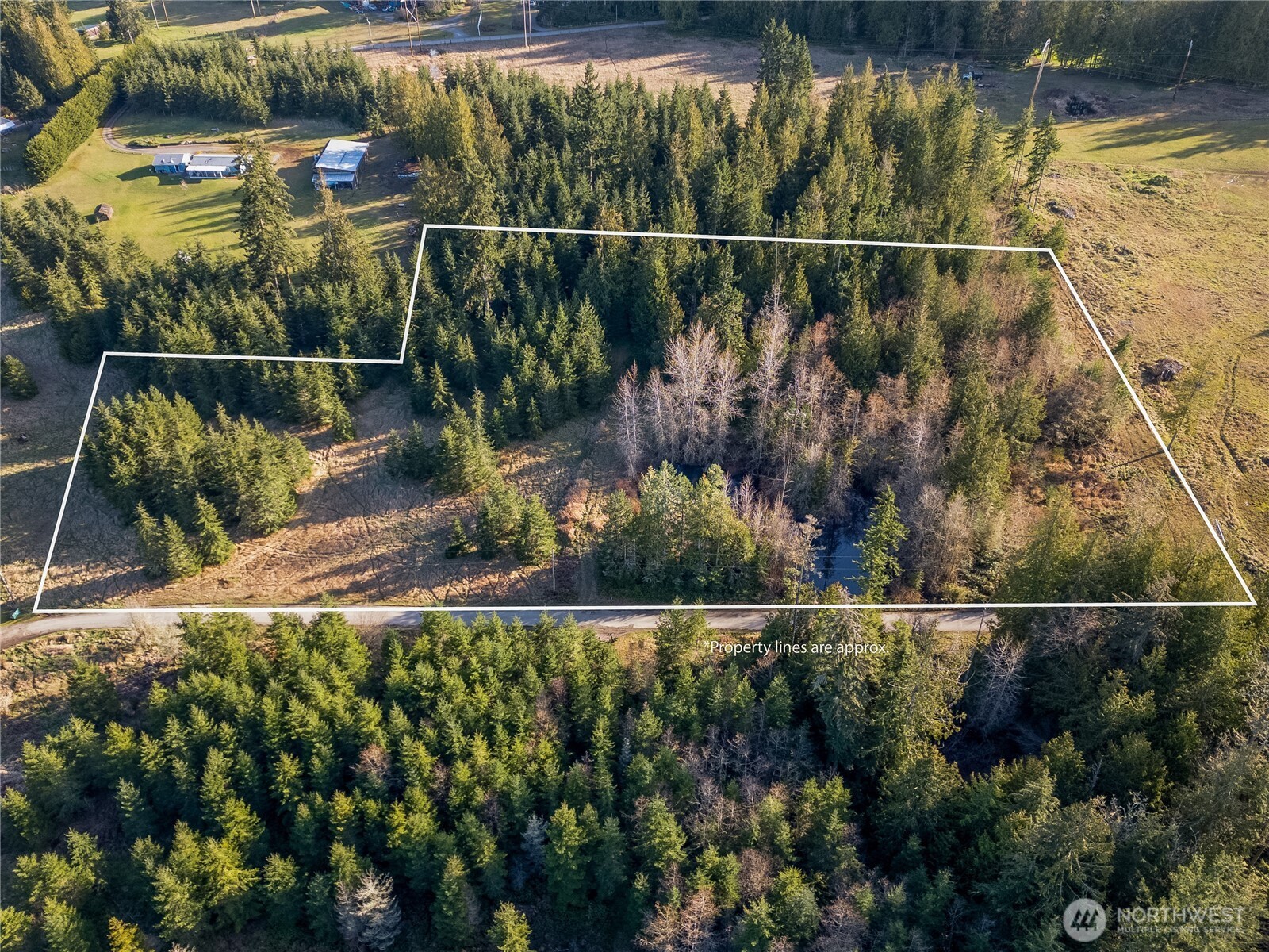 main property photo 7