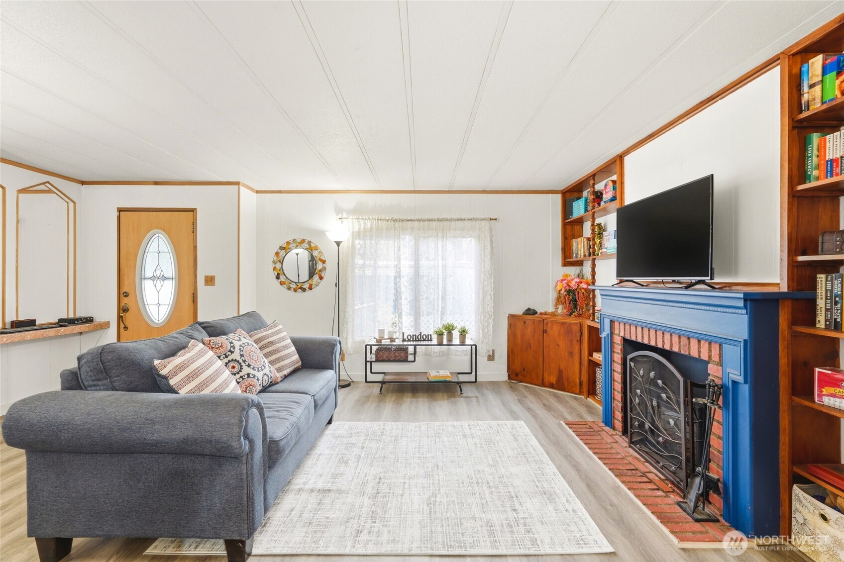 main property photo 18