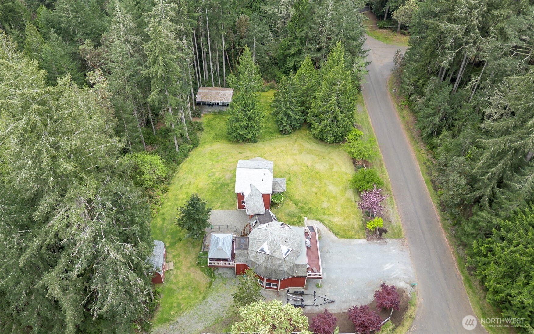 main property photo 38