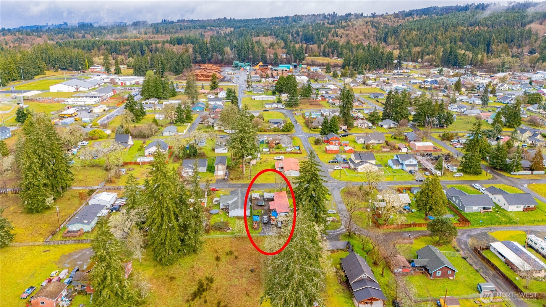 main property photo 18