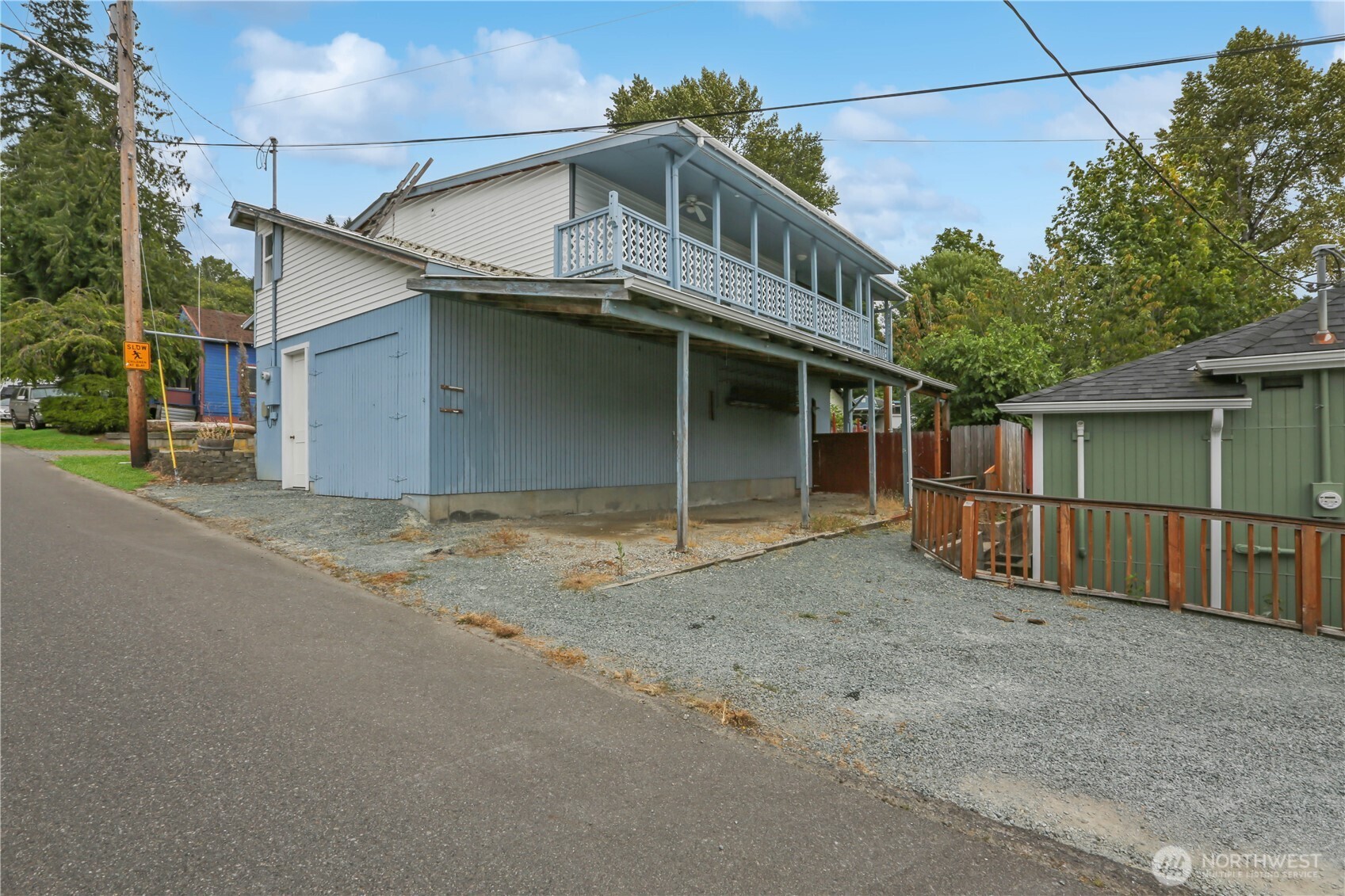 main property photo 18