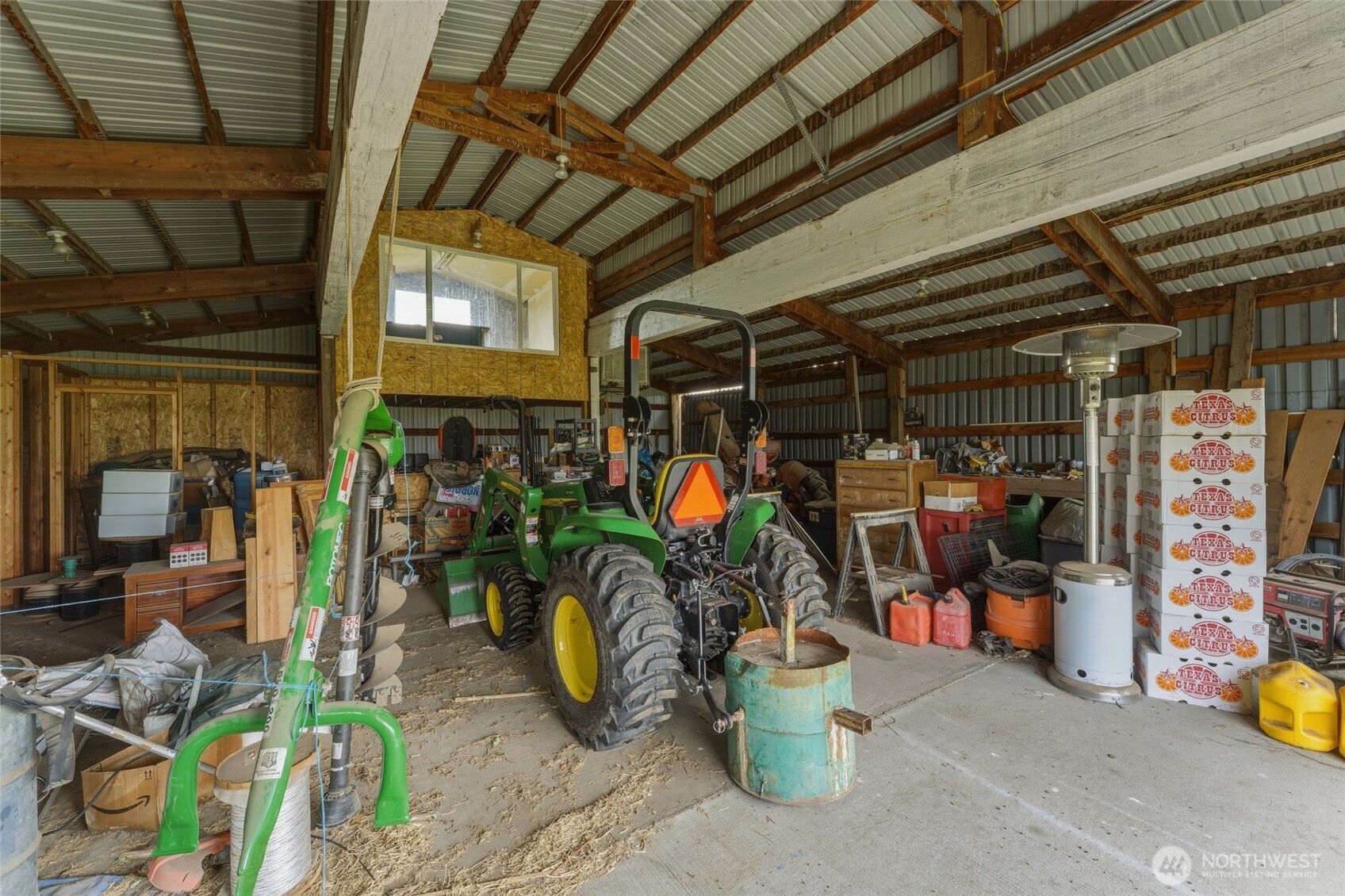 main property photo 34