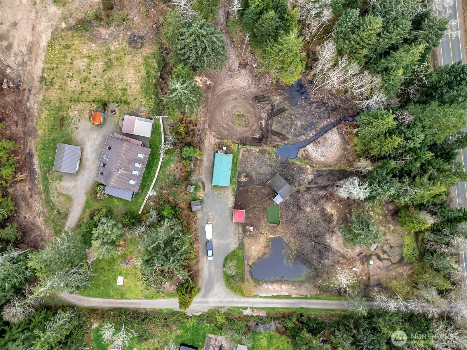 main property photo 38