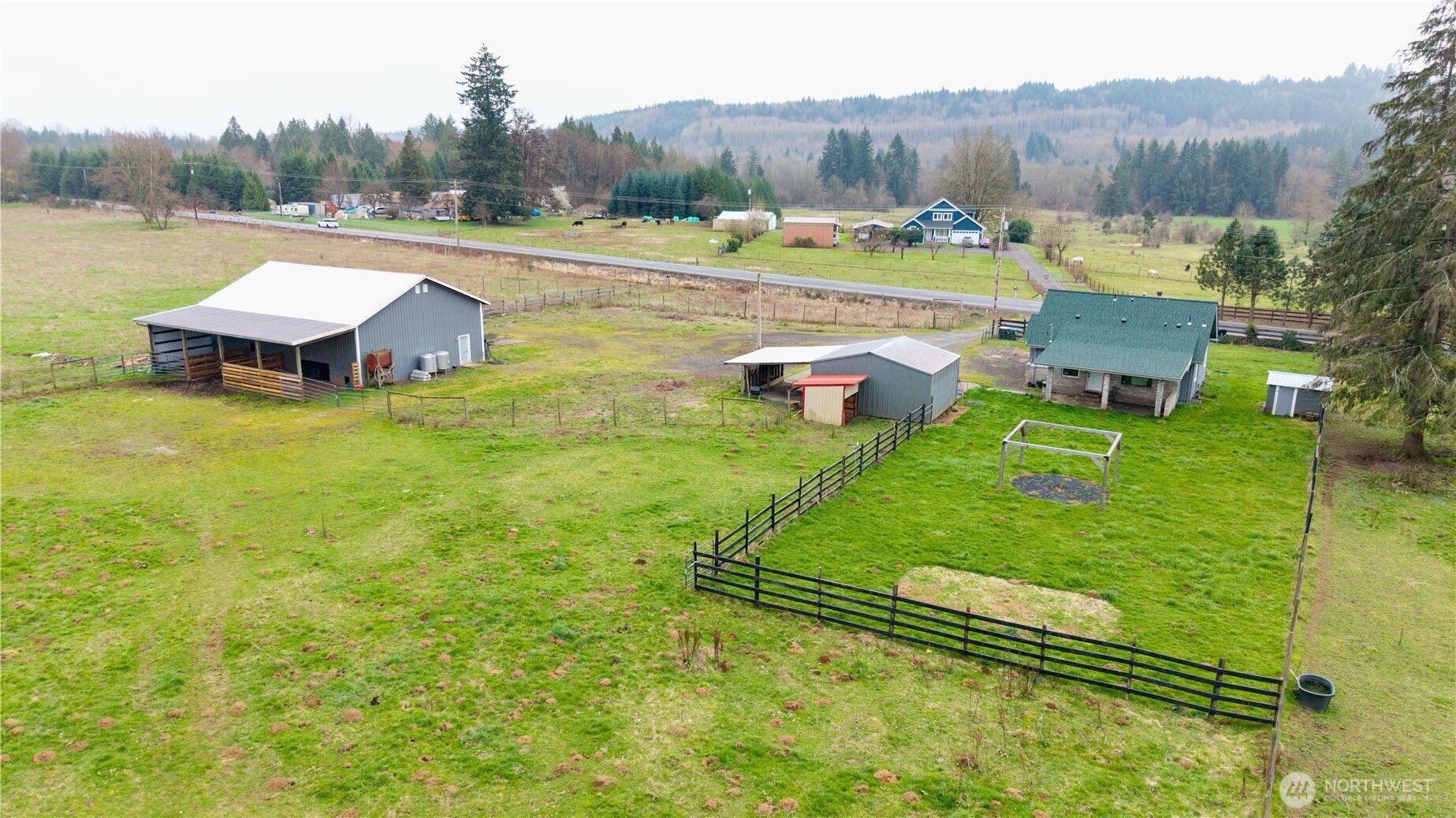 main property photo 38