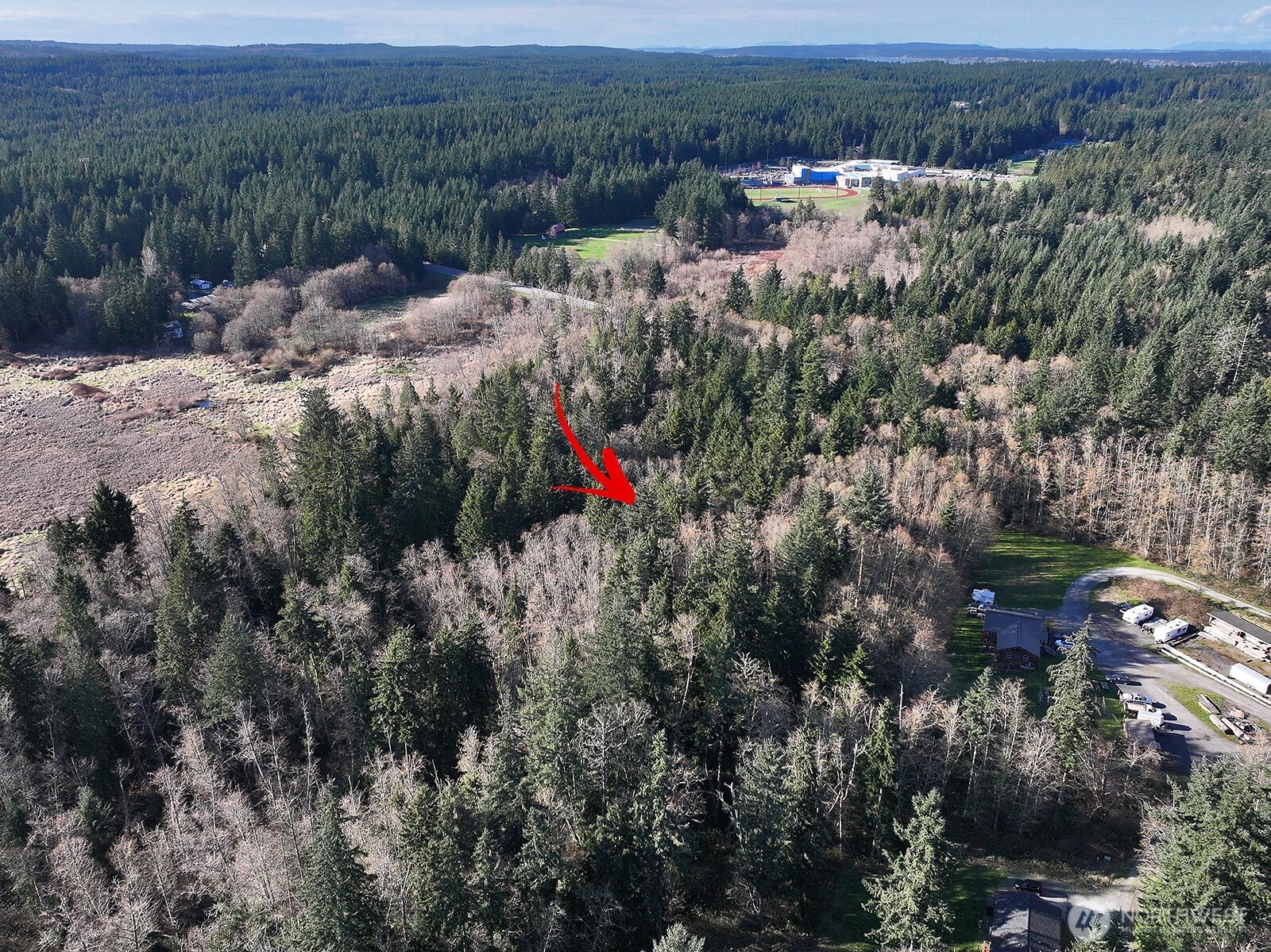 main property photo 13