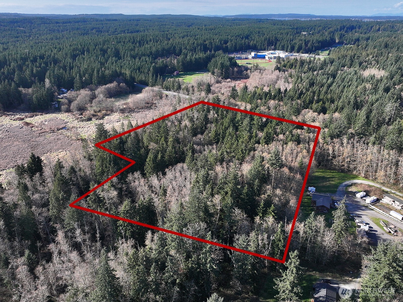 main property photo 14