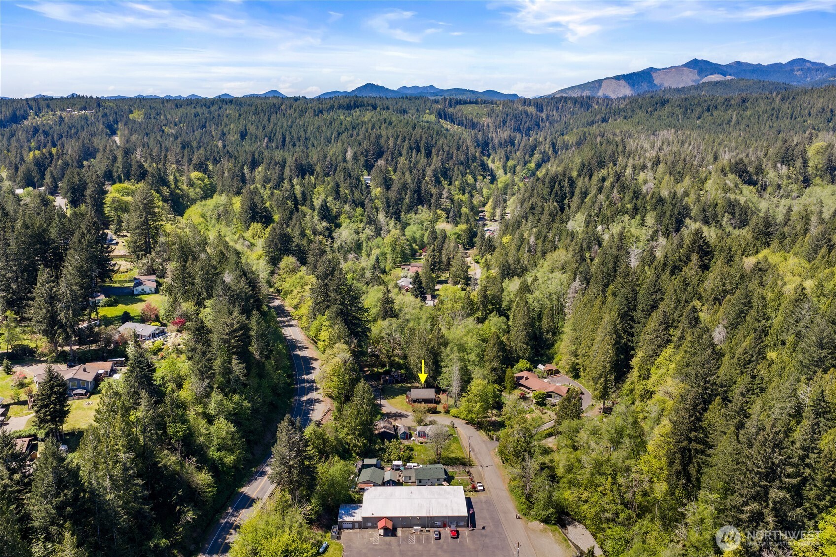 main property photo 29