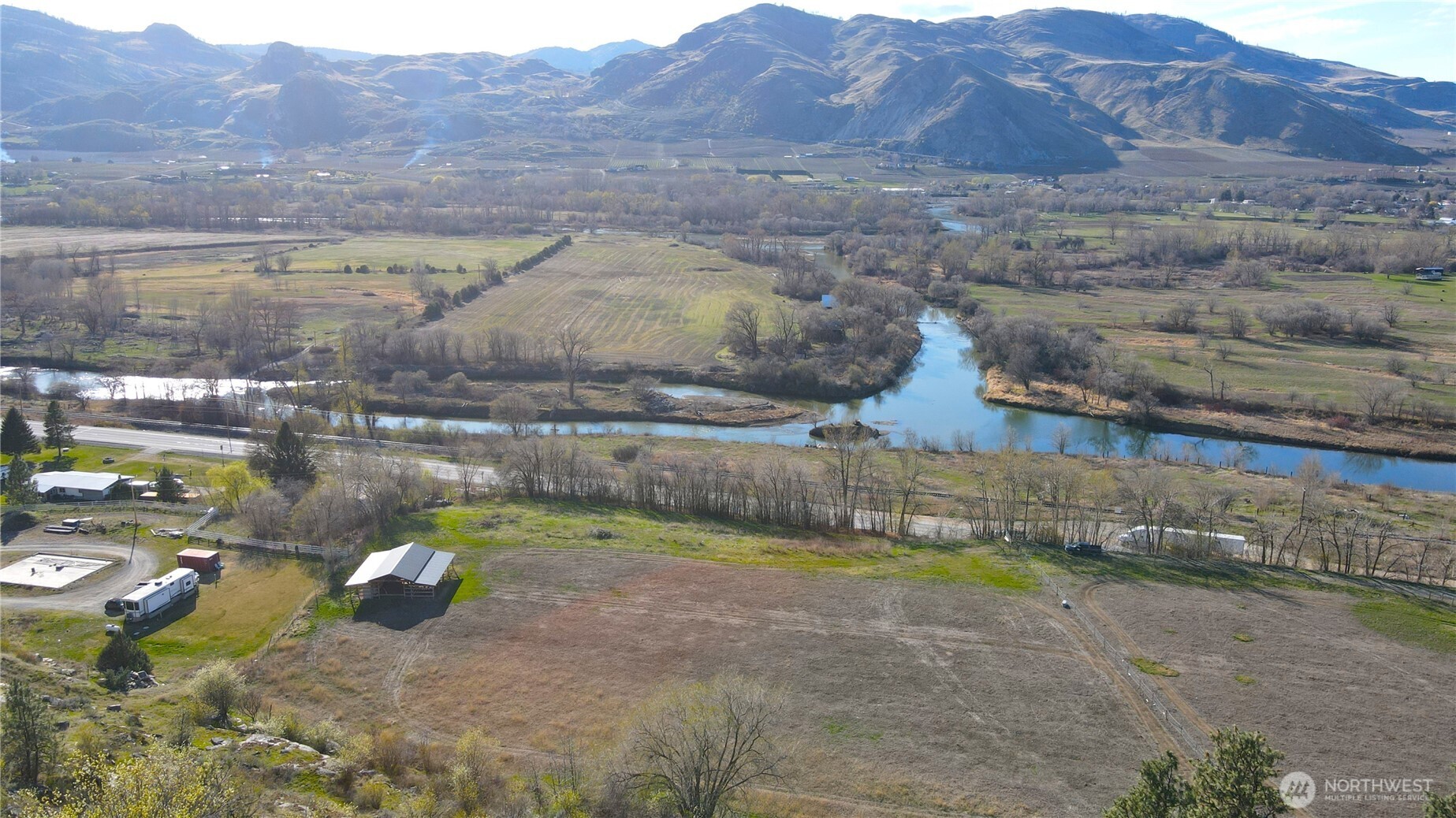 main property photo 13