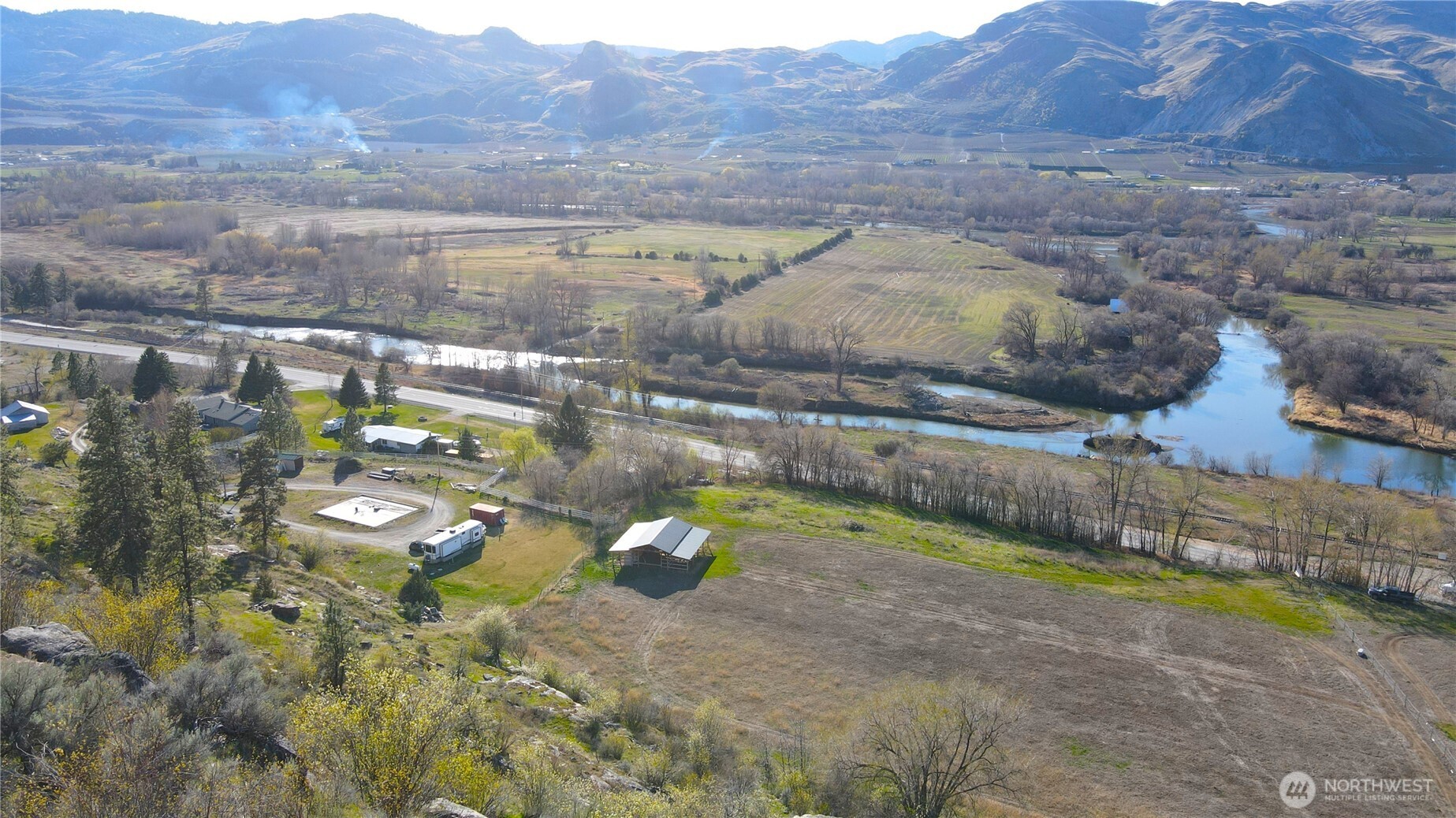 main property photo 14