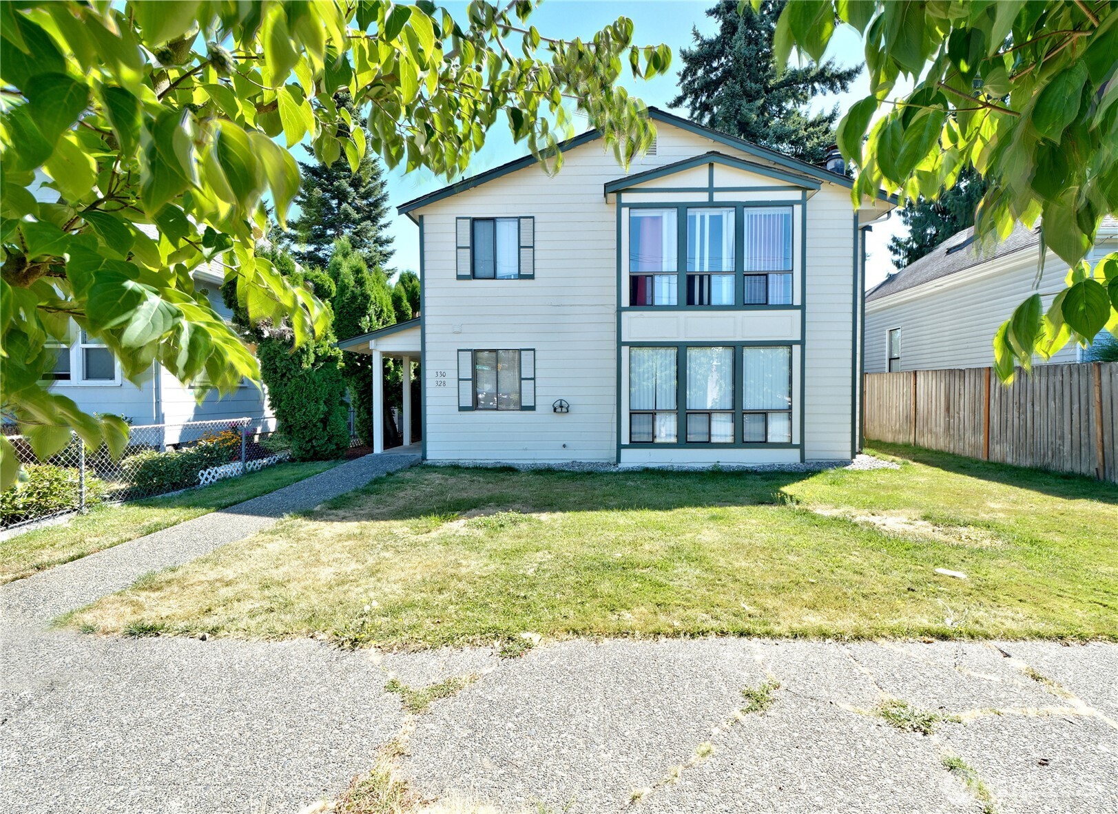 main property photo 2