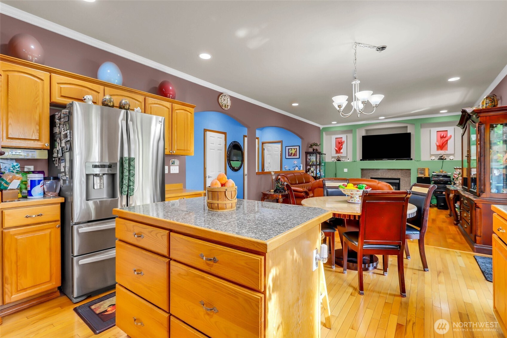 main property photo 5