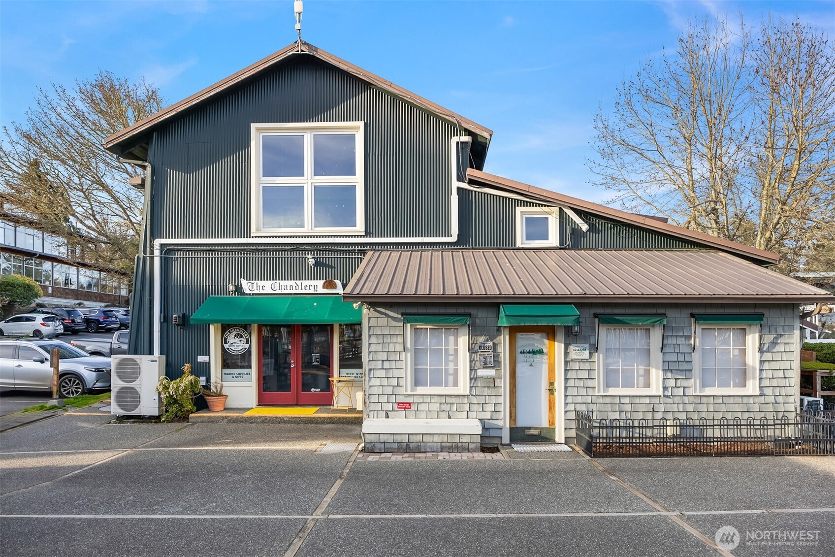 main property photo 18