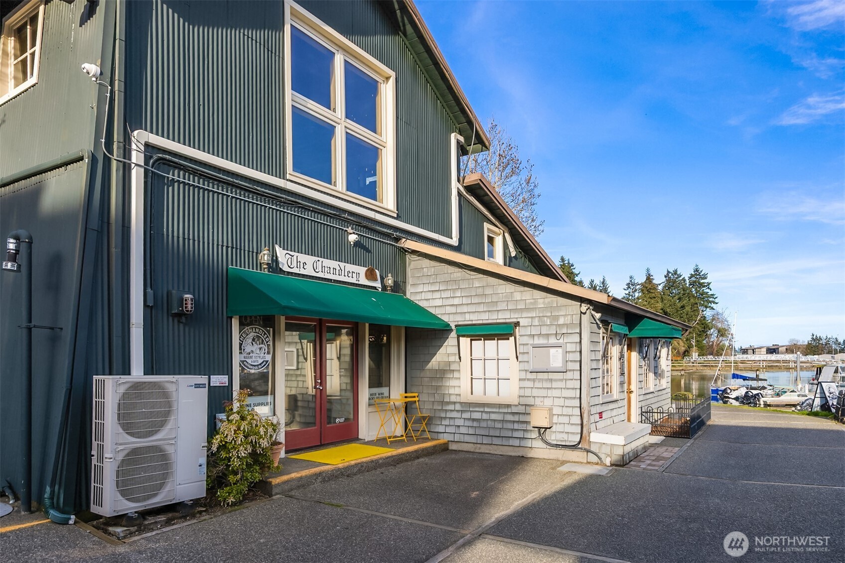 main property photo 19