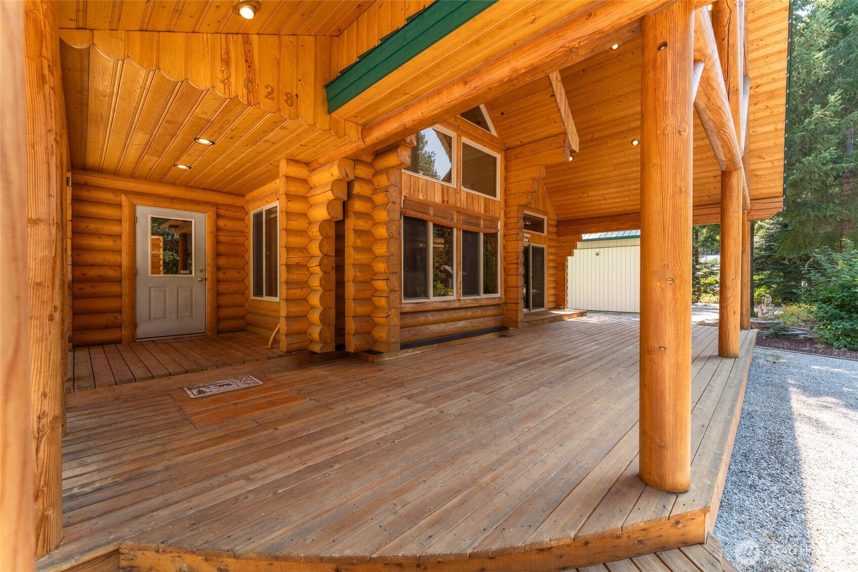 main property photo 24