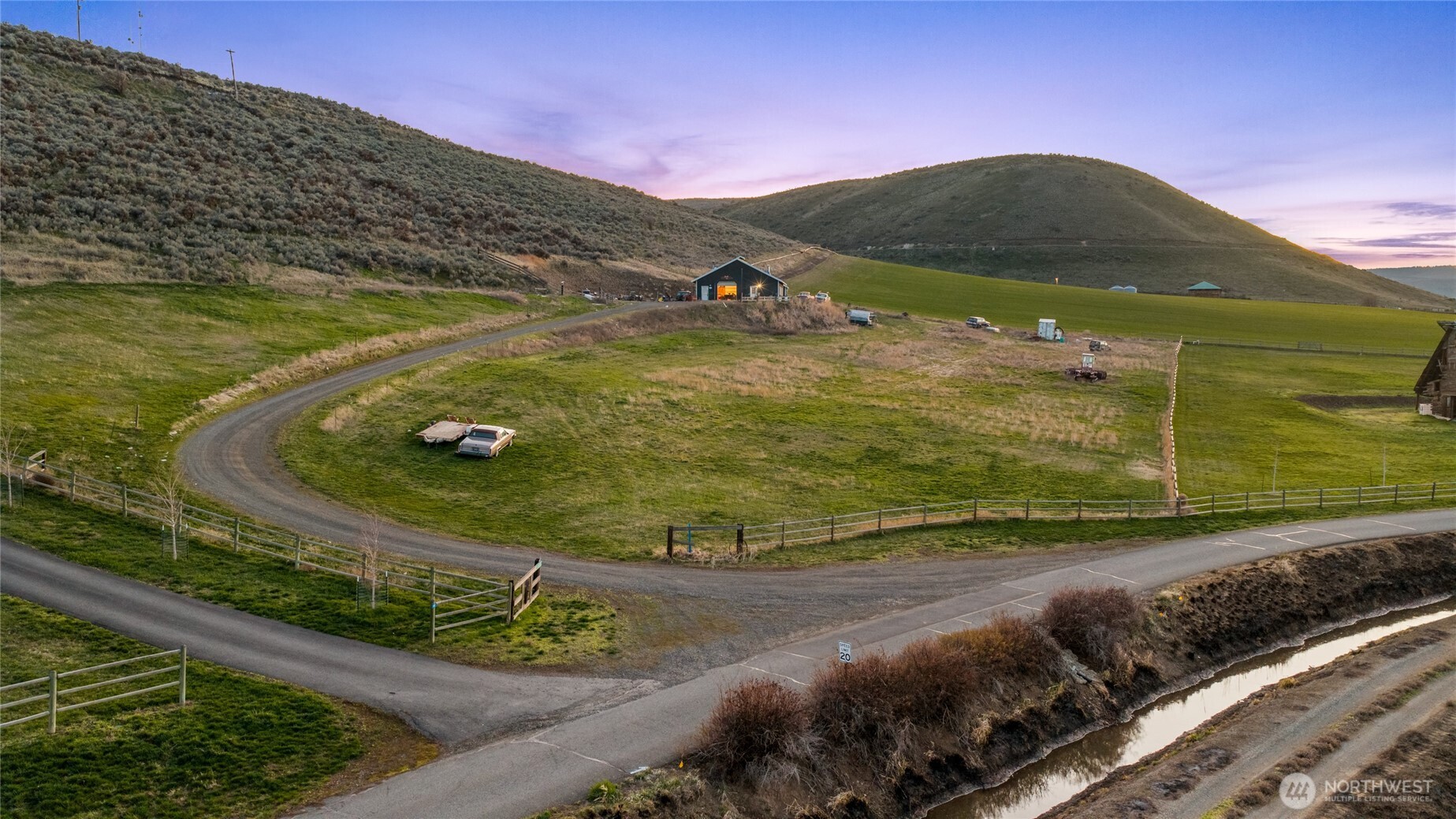 main property photo 35