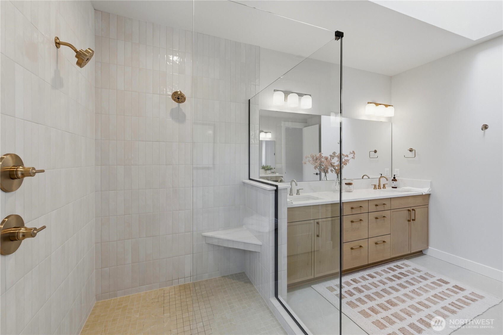 property viewer photo 27