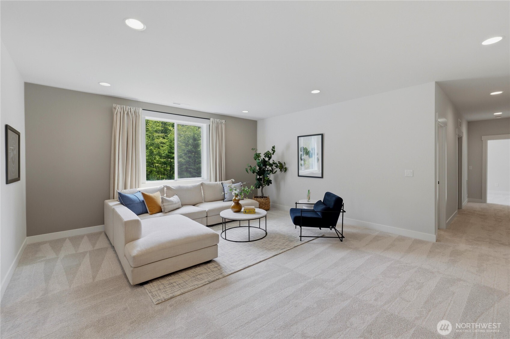 property viewer photo 32