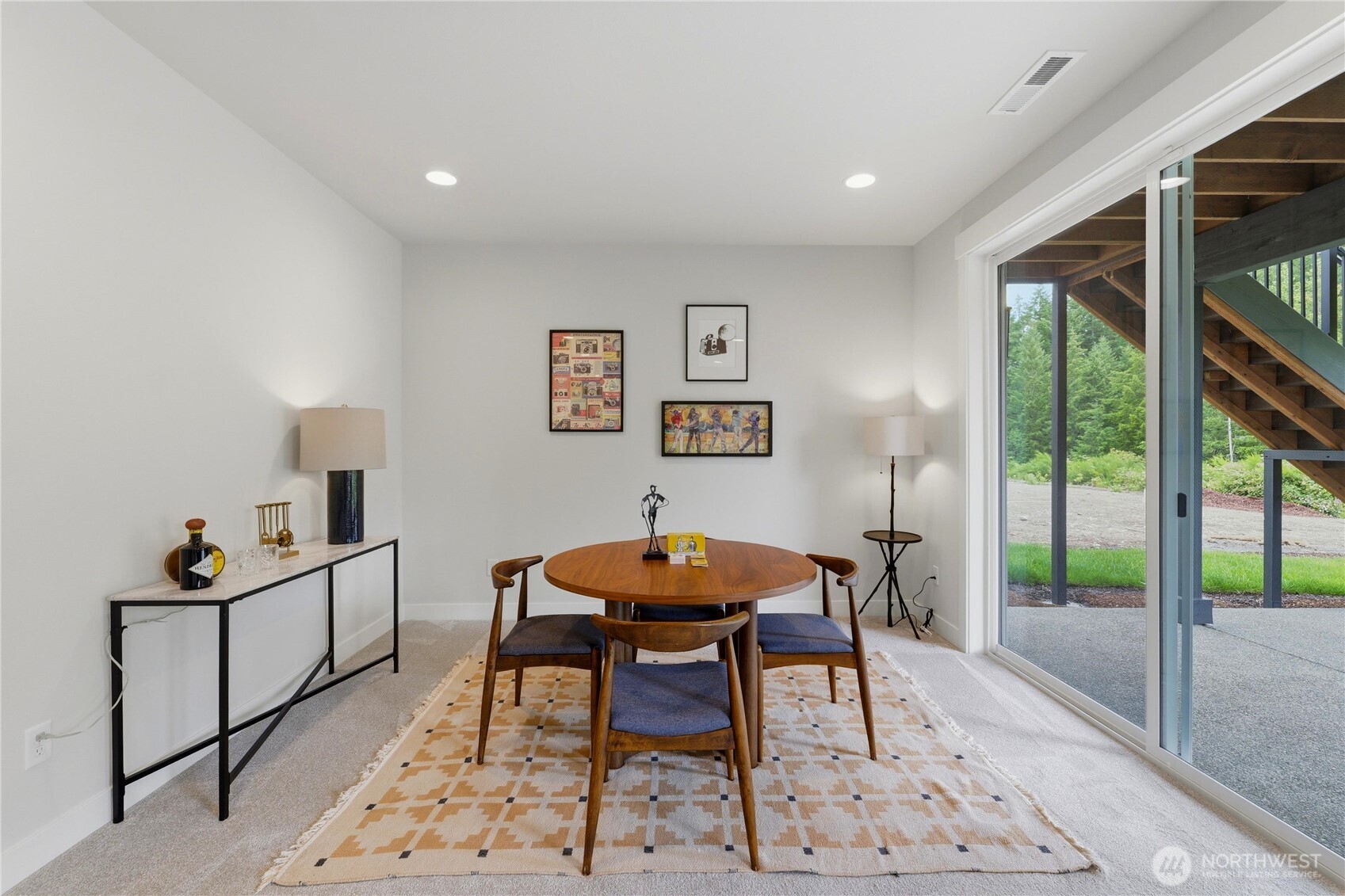 property viewer photo 33