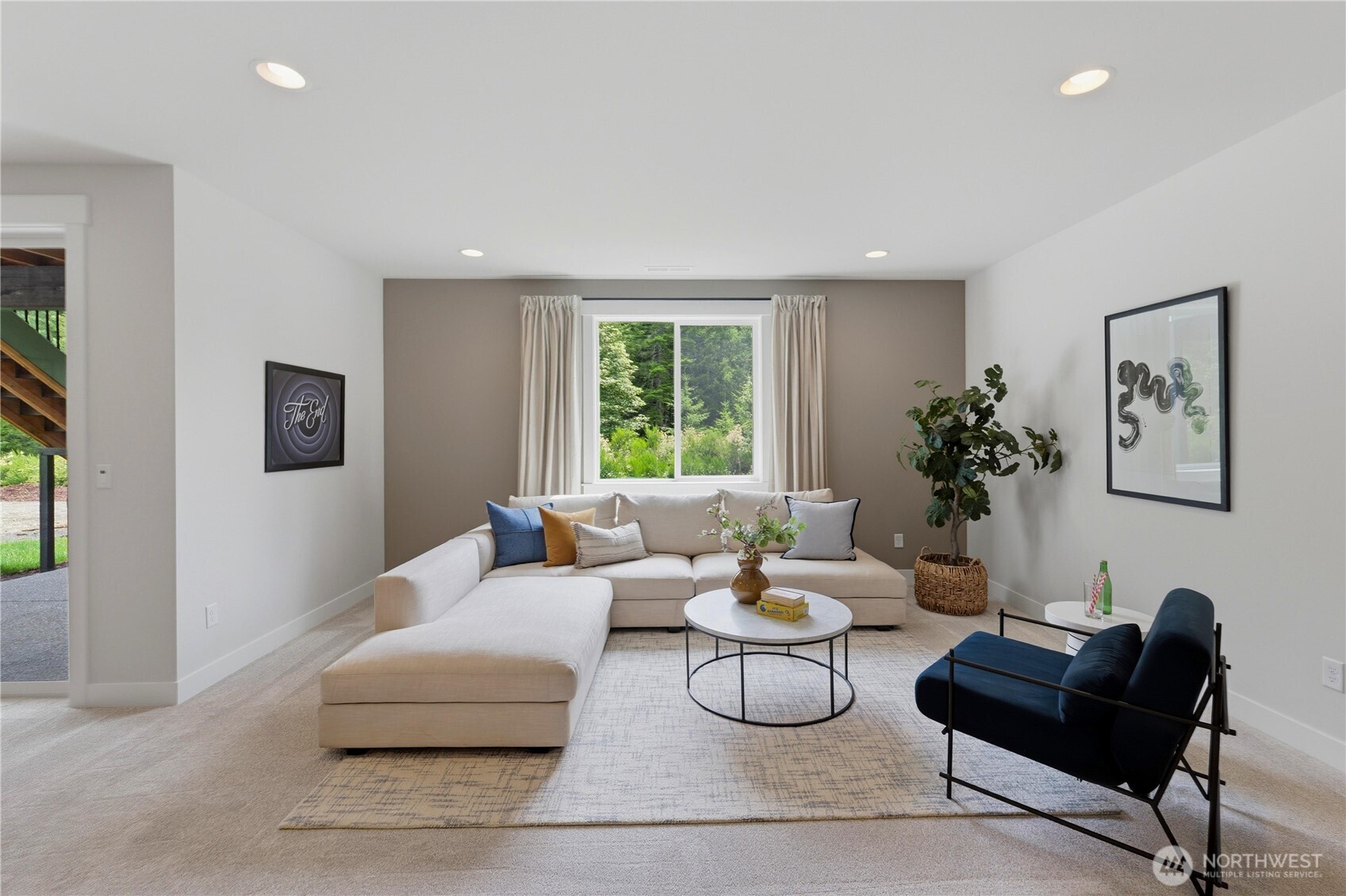 property viewer photo 34