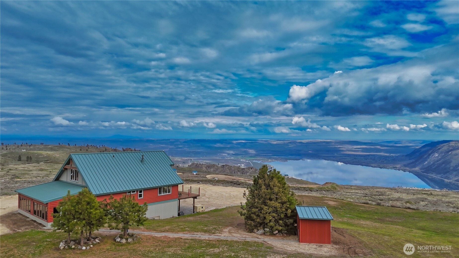 main property photo 34