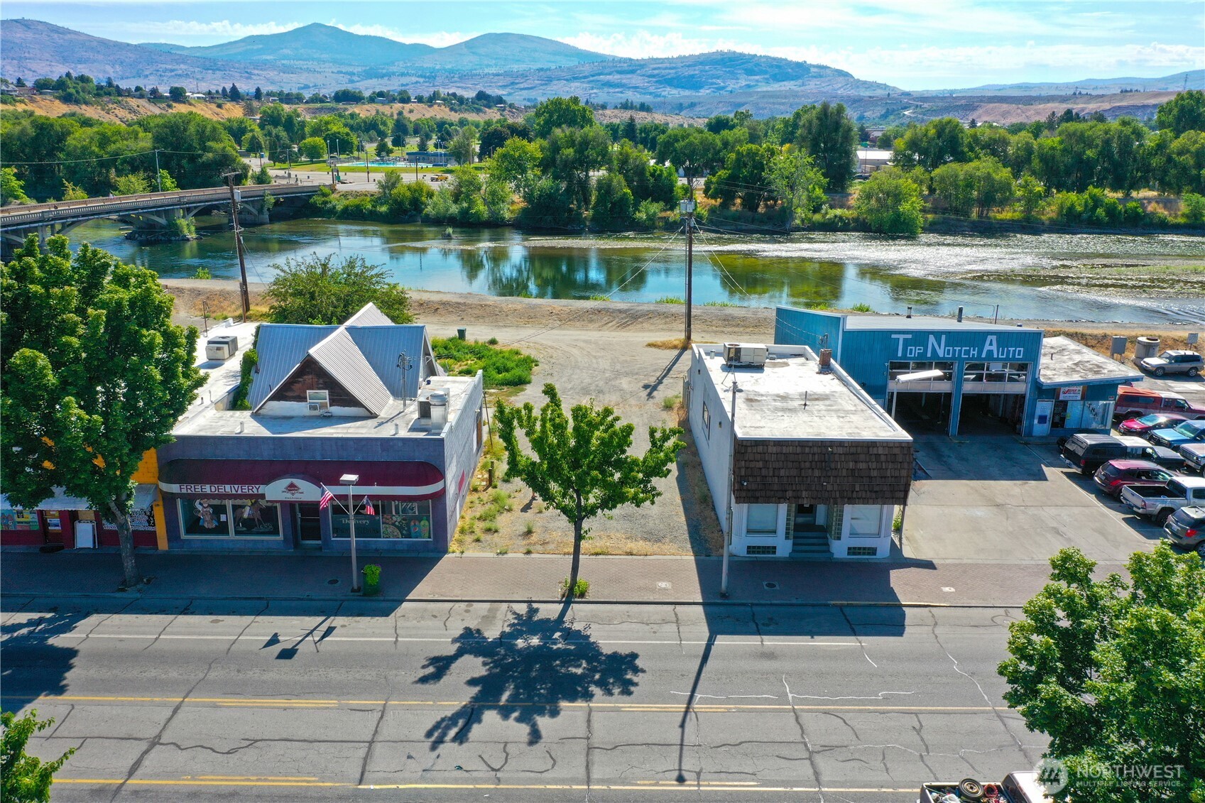 main property photo 21