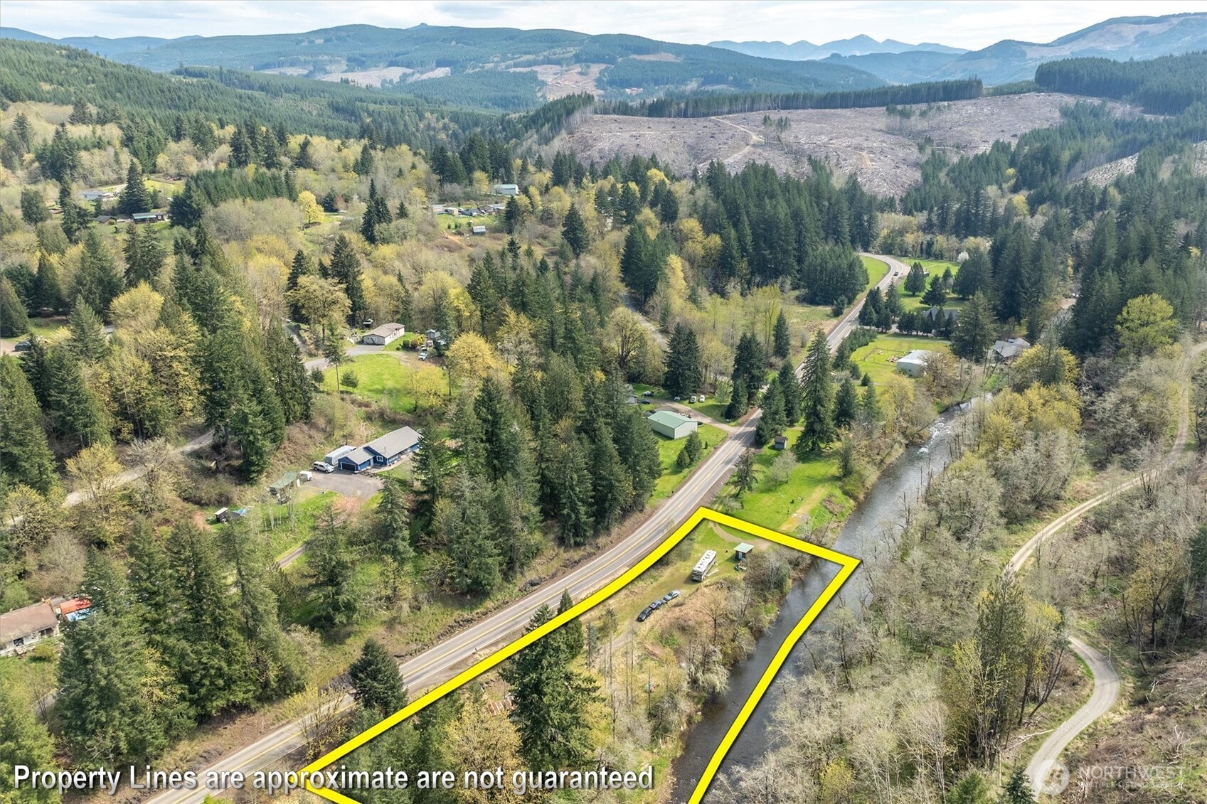 main property photo 7