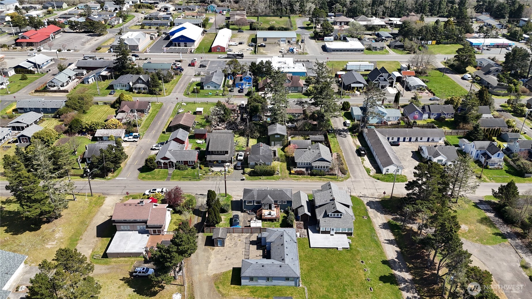 main property photo 34