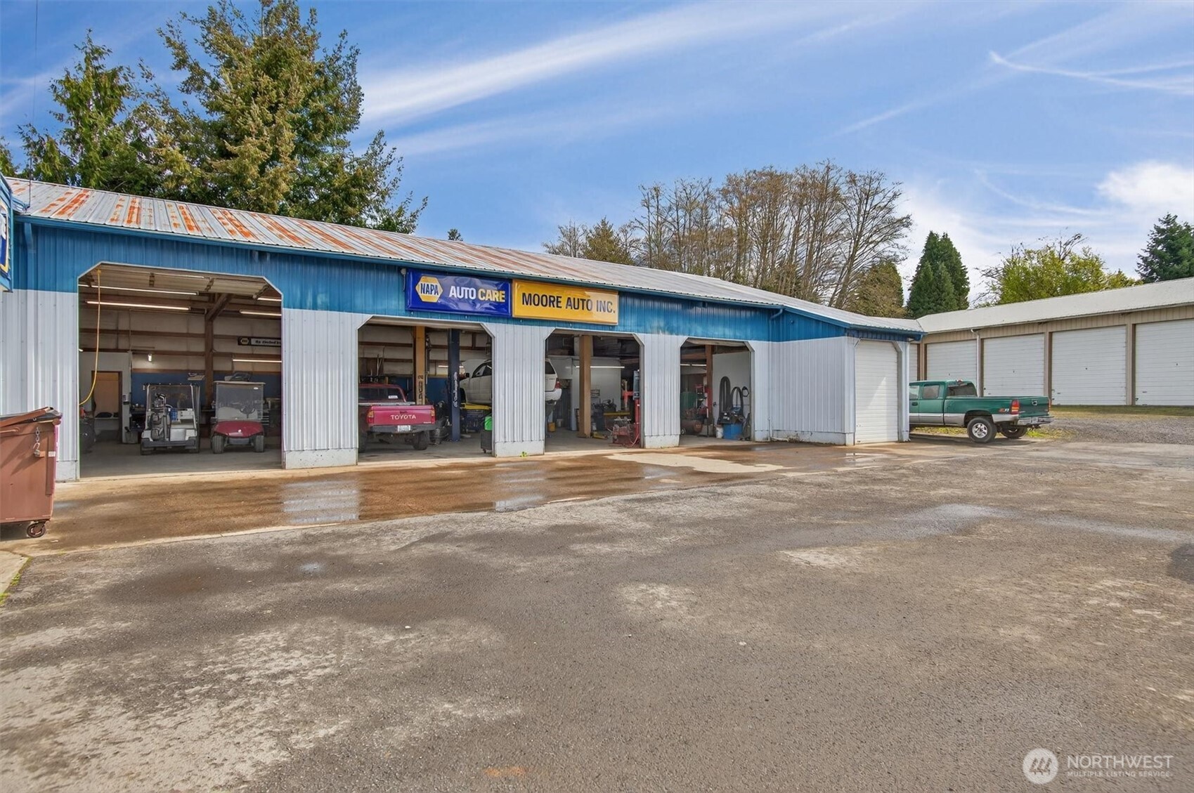 main property photo 26