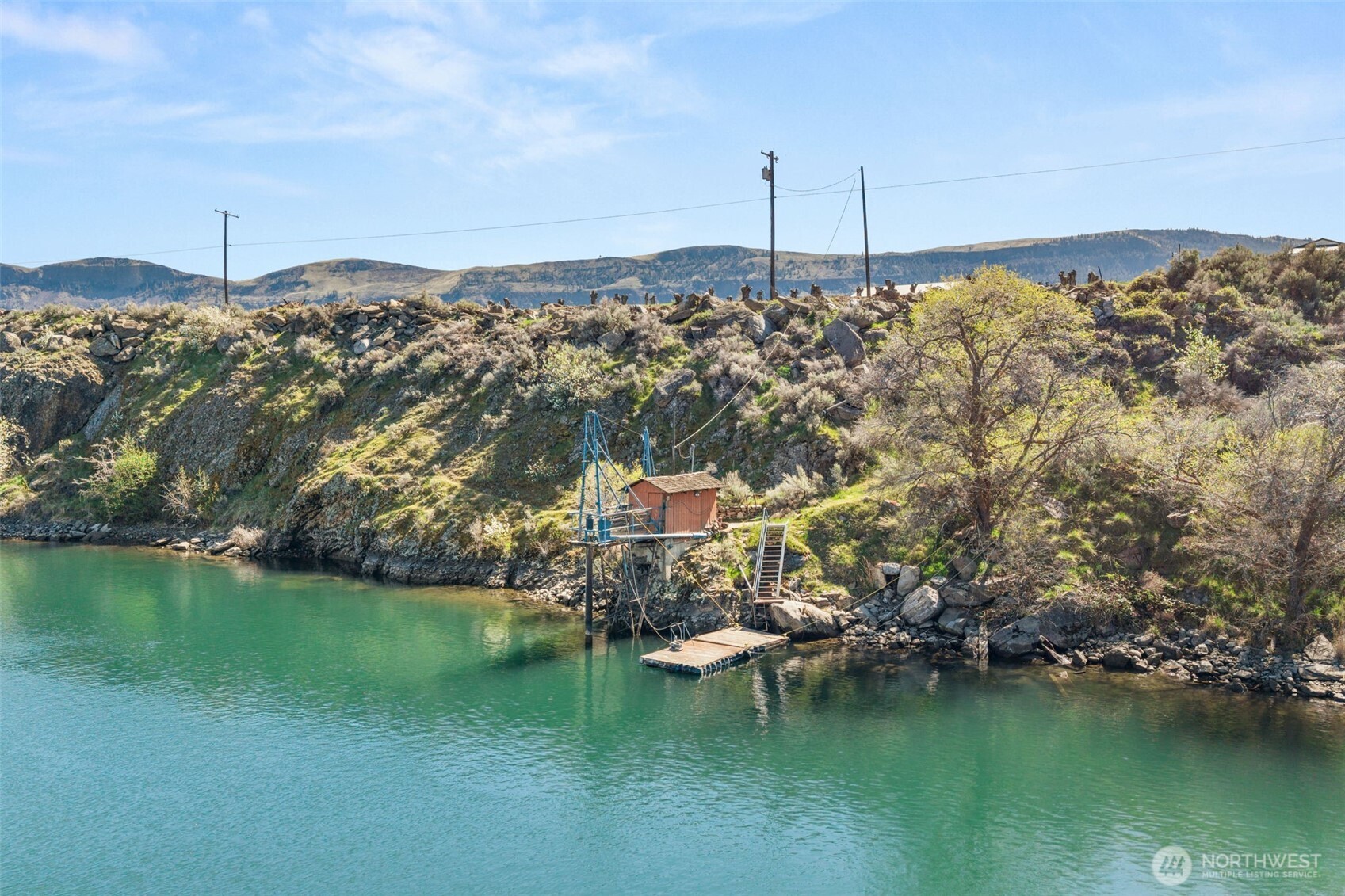 main property photo 15