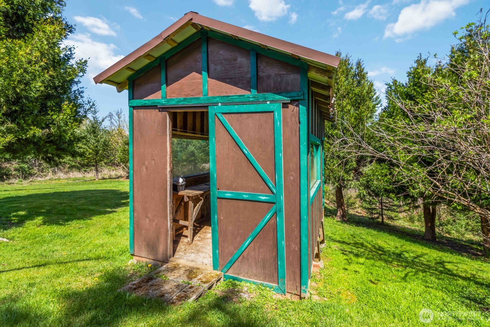 main property photo 10