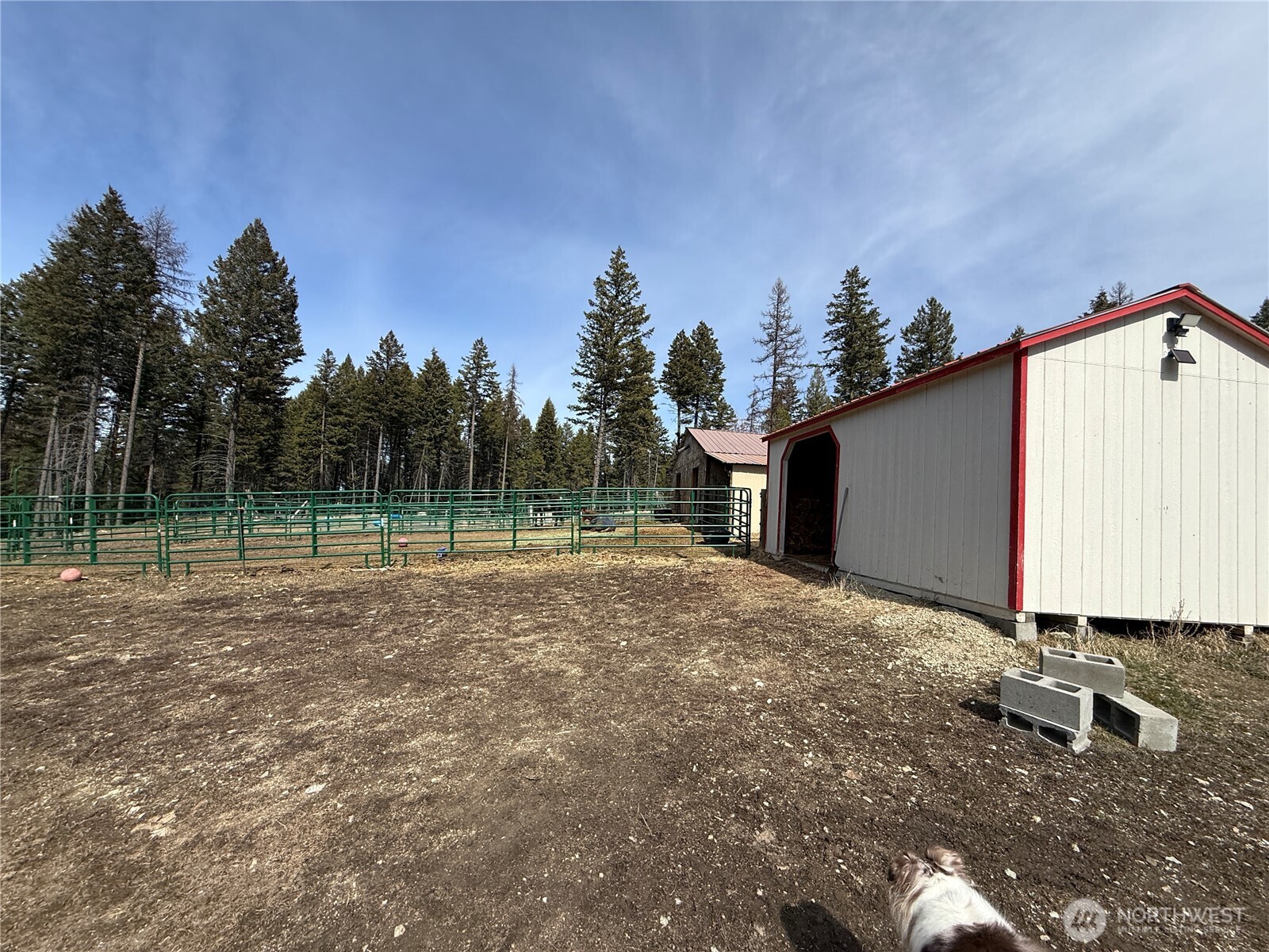 main property photo 14