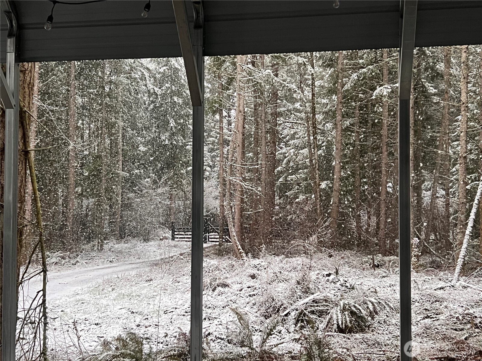property viewer photo 19