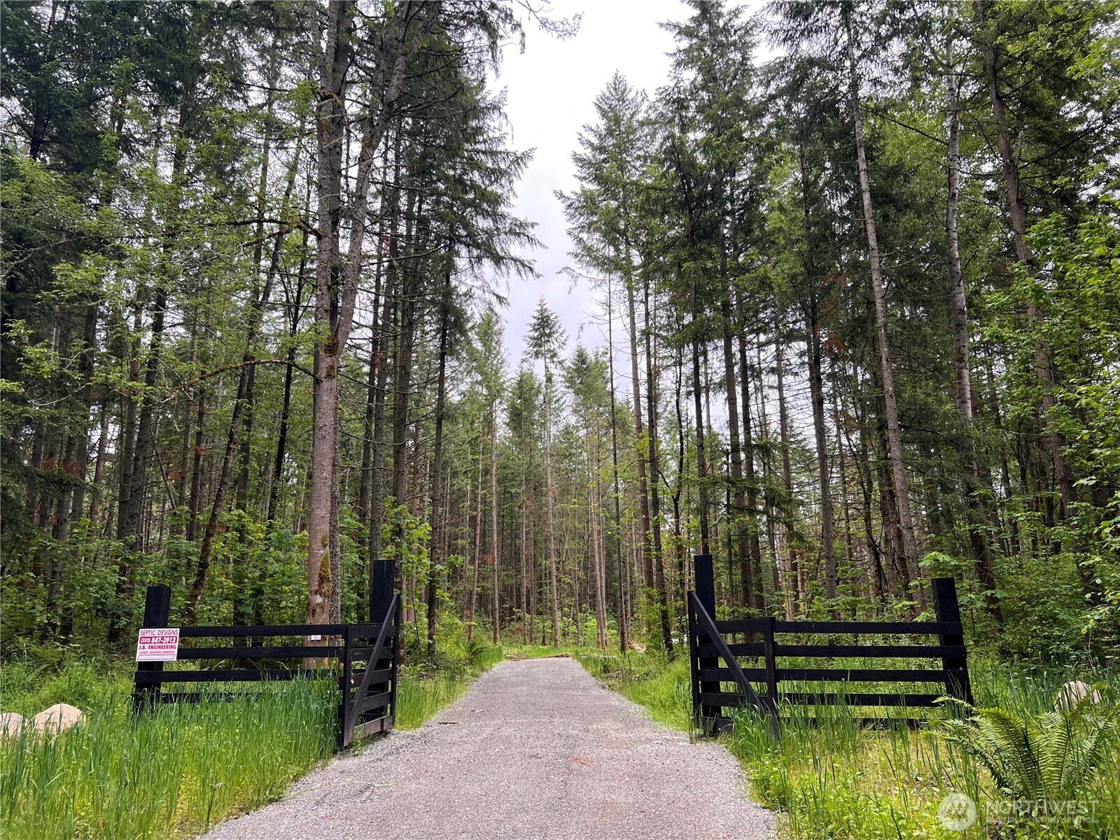property viewer photo 2