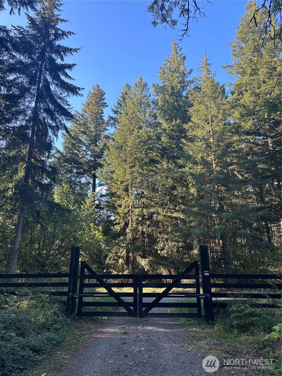 property viewer photo 20